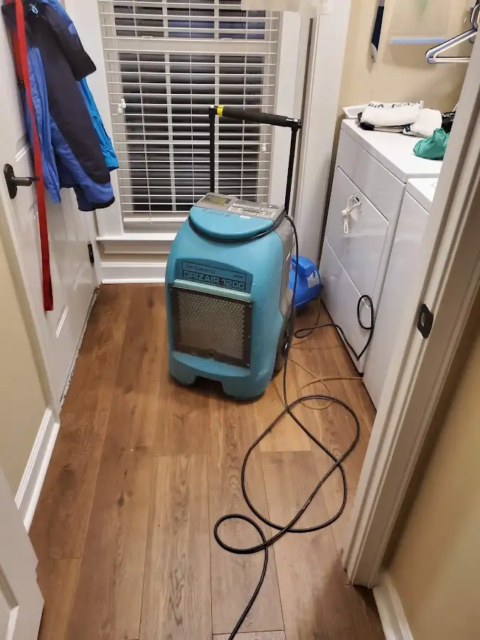 Commercial dehumidifier deployed for Flood Damage Cleanup in Hackensack